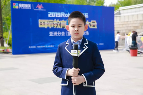童程童美首位央視小記者，CCTV出鏡啦！