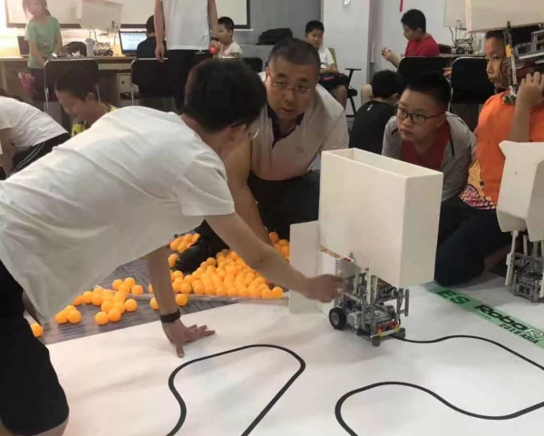 走向勝利，202顆明日之星云集童程童美RoboRAVE國(guó)際大賽暑期特訓(xùn)營(yíng)！
